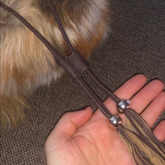 Julia Parker Bucket Bag - Picture 4 of 8